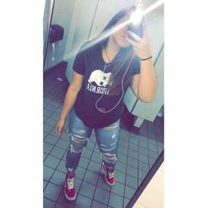 Meet your Posher, Madison